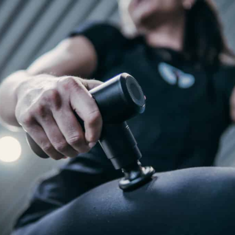 Pistolet do masażu + 4 głowice do automasażu ciała - BeyondRed® Gun
